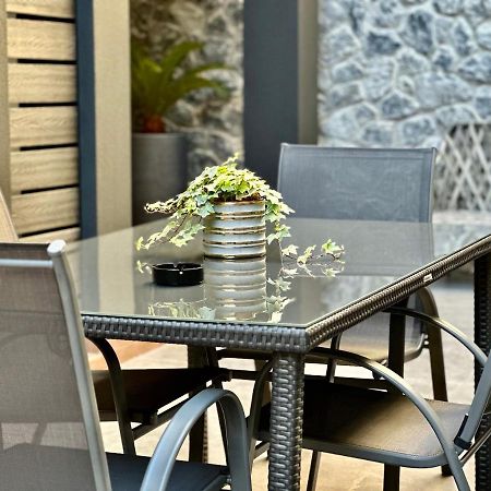 T&T Luxury Apartments - Rooftop Jacuzzi Ateny Zewnętrze zdjęcie