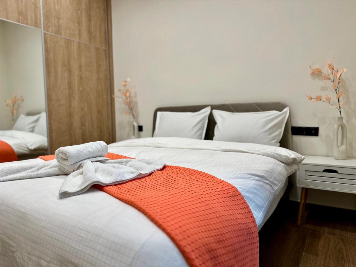 T&T Luxury Apartments - Rooftop Jacuzzi Ateny Zewnętrze zdjęcie