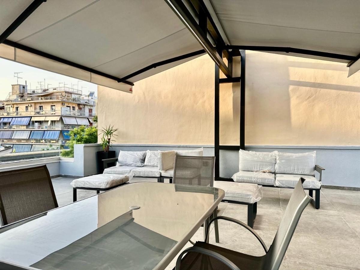 T&T Luxury Apartments - Rooftop Jacuzzi Ateny Zewnętrze zdjęcie